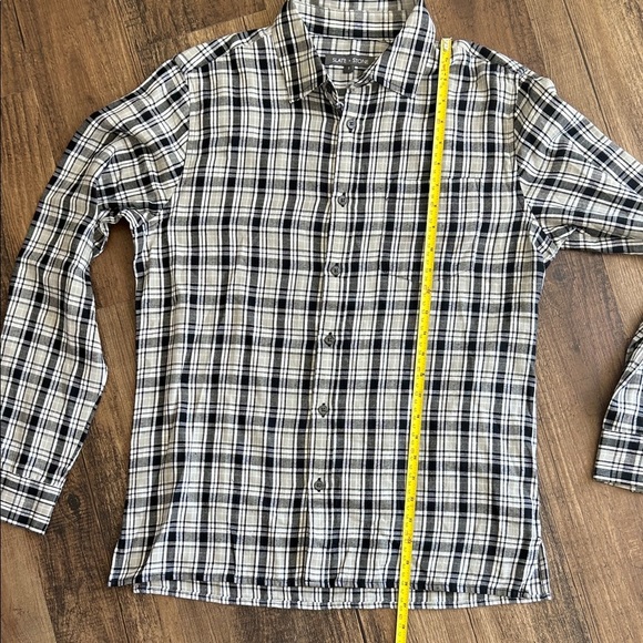 Slate & Stone Monochrome Plaid Flannel Shirt - Picture 8 of 11